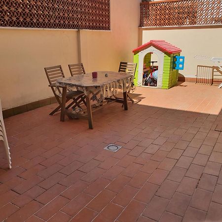 Incantevole Vacanza In Versilia Viareggio Zewnętrze zdjęcie